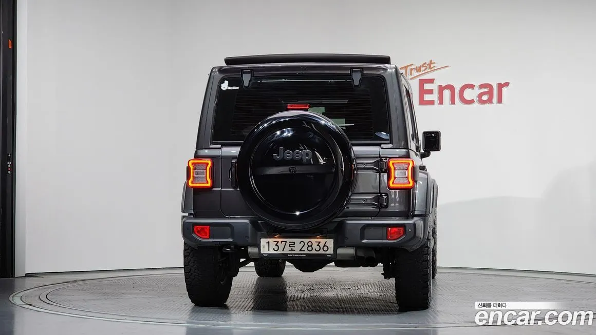Jeep Wrangler — фото 4
