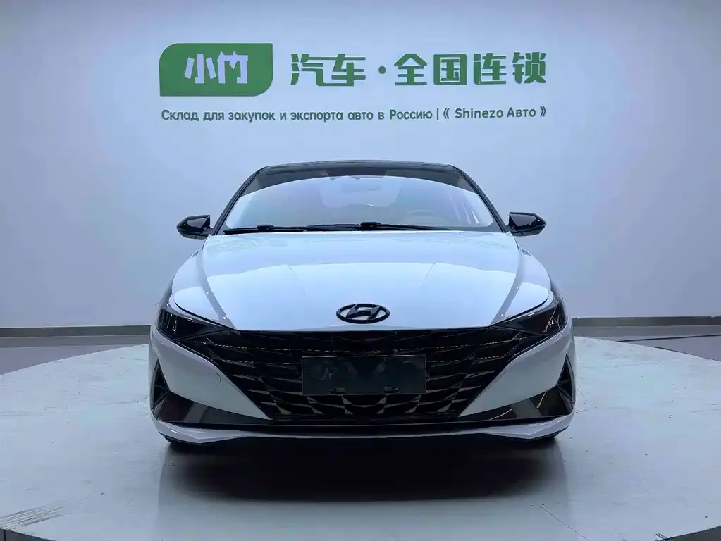 Hyundai Elantra — фото 6