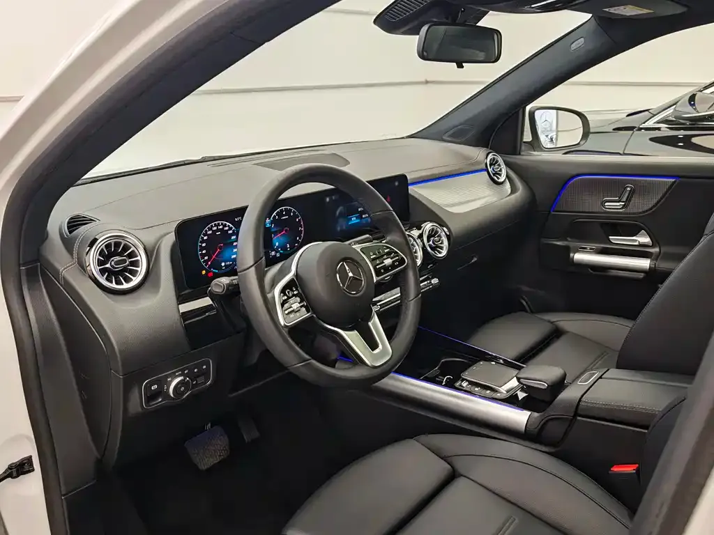 Mercedes-Benz GLA — фото 5
