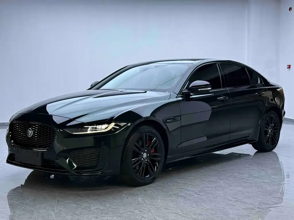 Jaguar XEL — фото 1