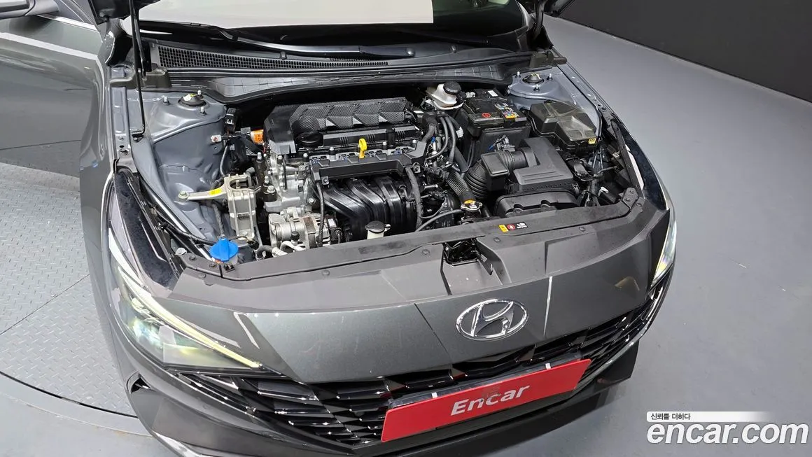 Hyundai AVANTE — фото 4
