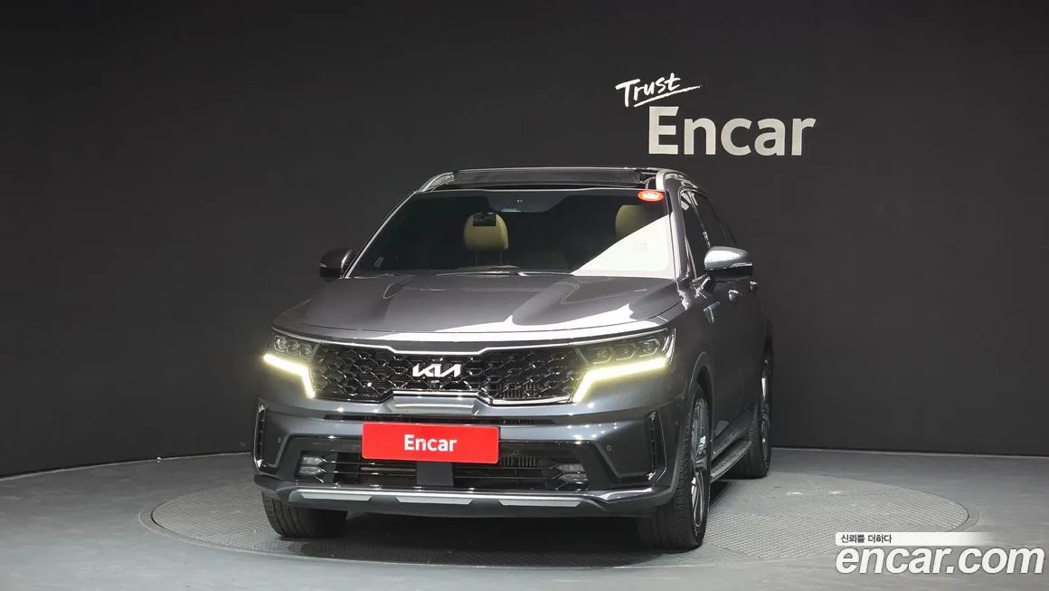 Kia Sorento — фото 7
