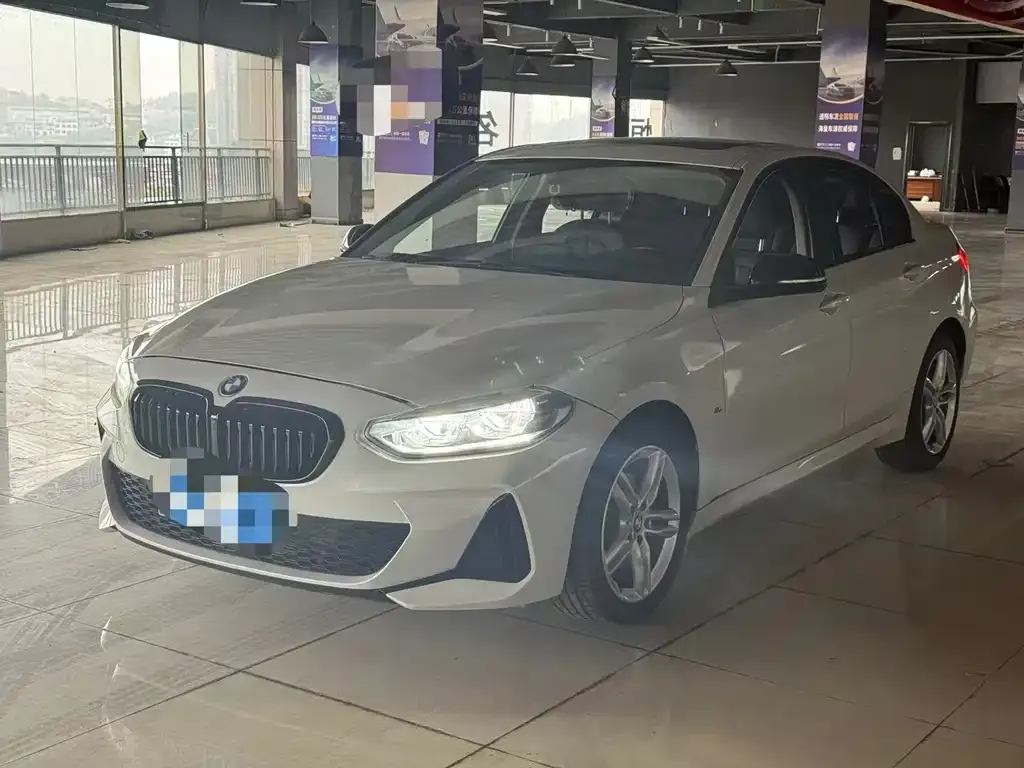 BMW 1 Series — фото 1
