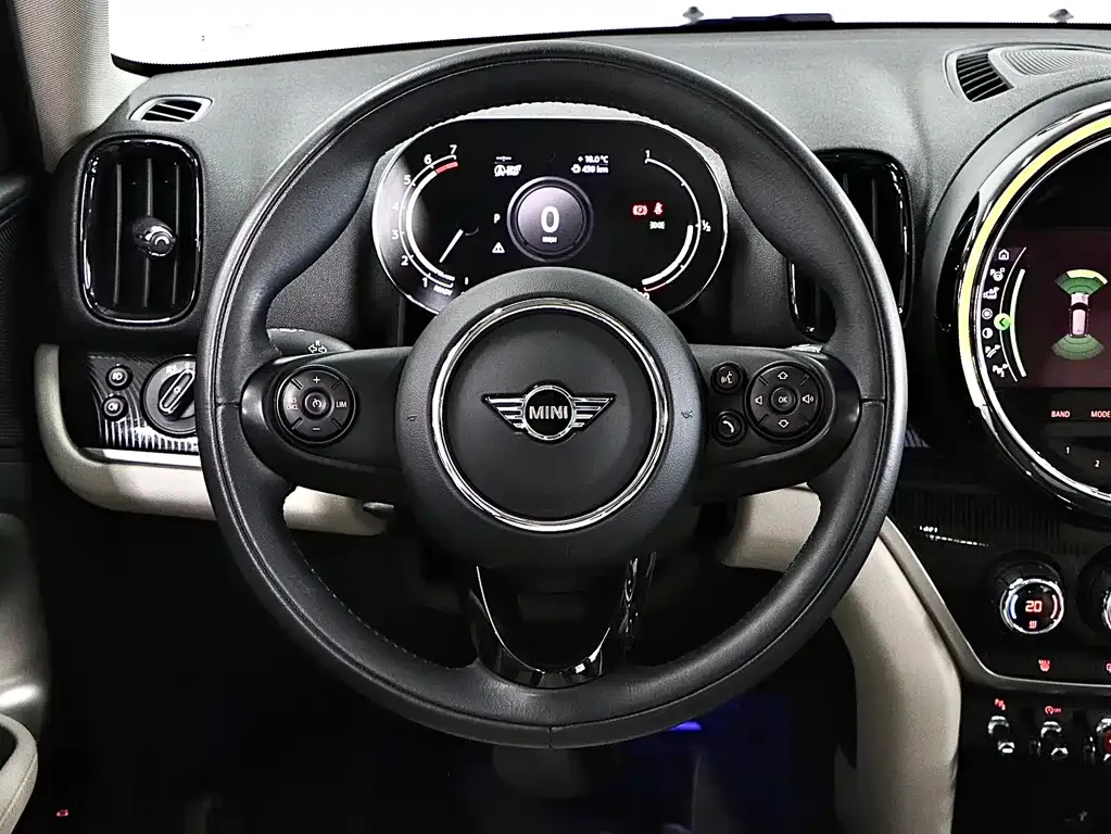 MINI Countryman — фото 5