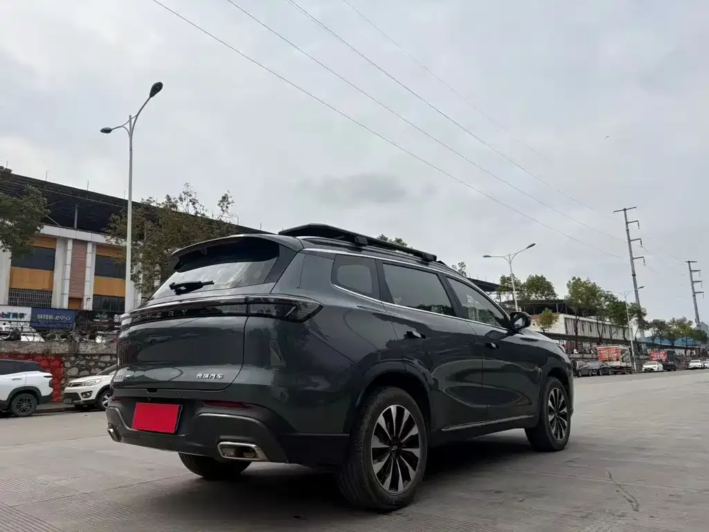 Chery Tiggo 8 PLUS — фото 8