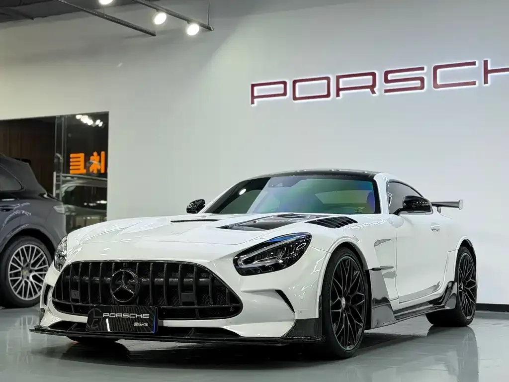 Mercedes-Benz AMG GT — фото 8