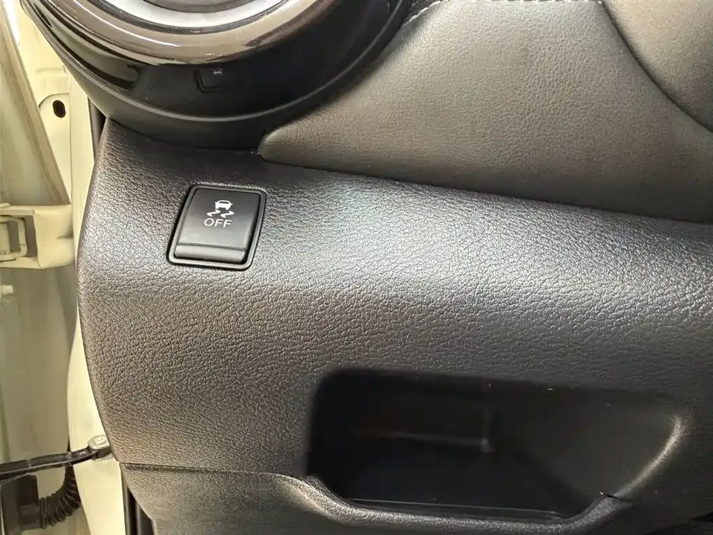 Nissan Kicks — фото 10