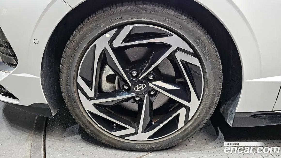 Hyundai Sonata — фото 10