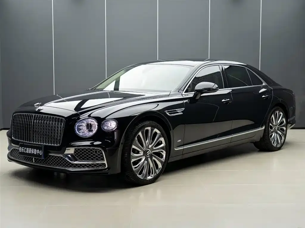 Bentley Flying Spur — фото 8