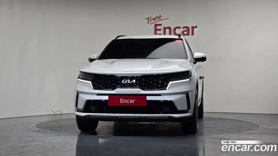 Kia Sorento — фото 5