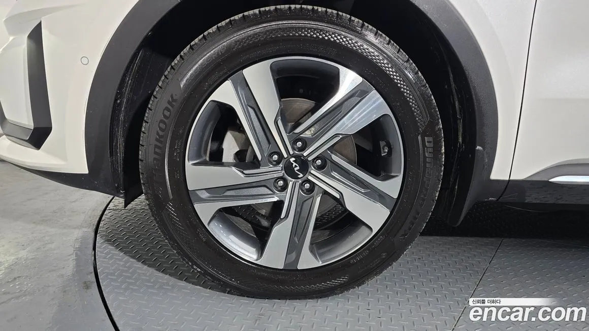Kia Sorento — фото 9