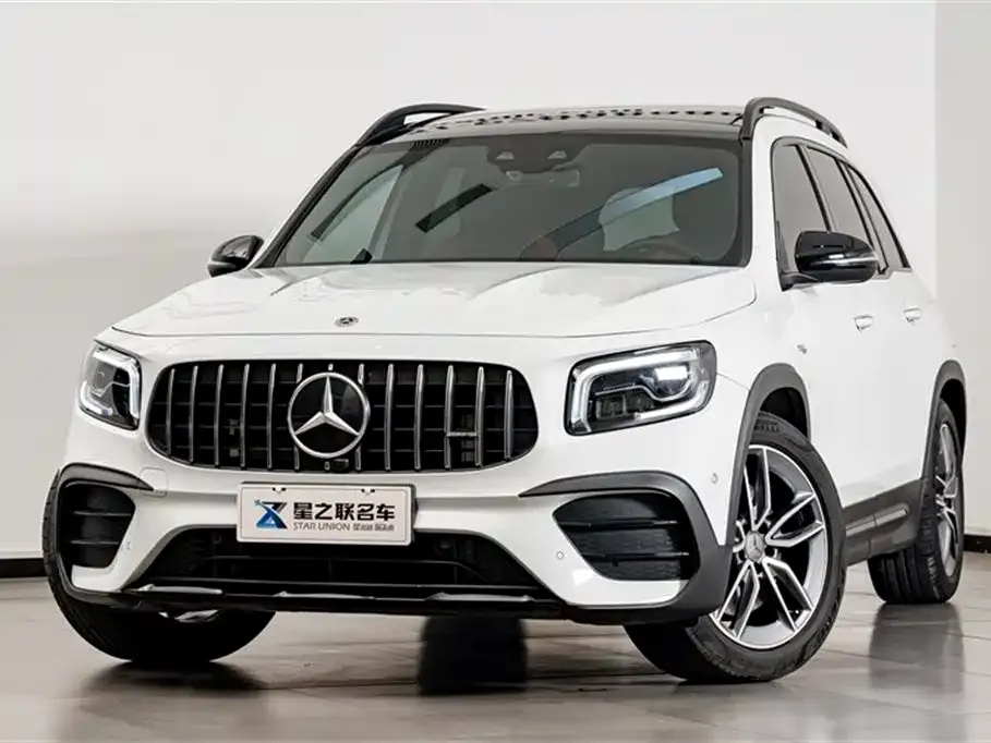 Mercedes-Benz GLB AMG — фото 9