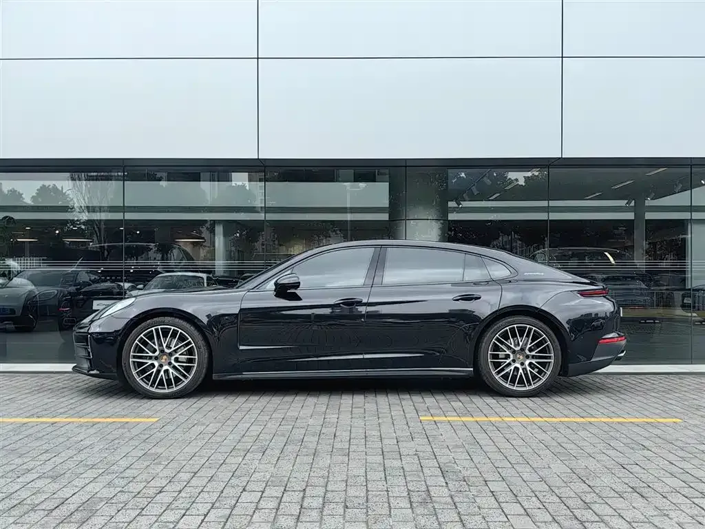 Porsche Panamera — фото 3