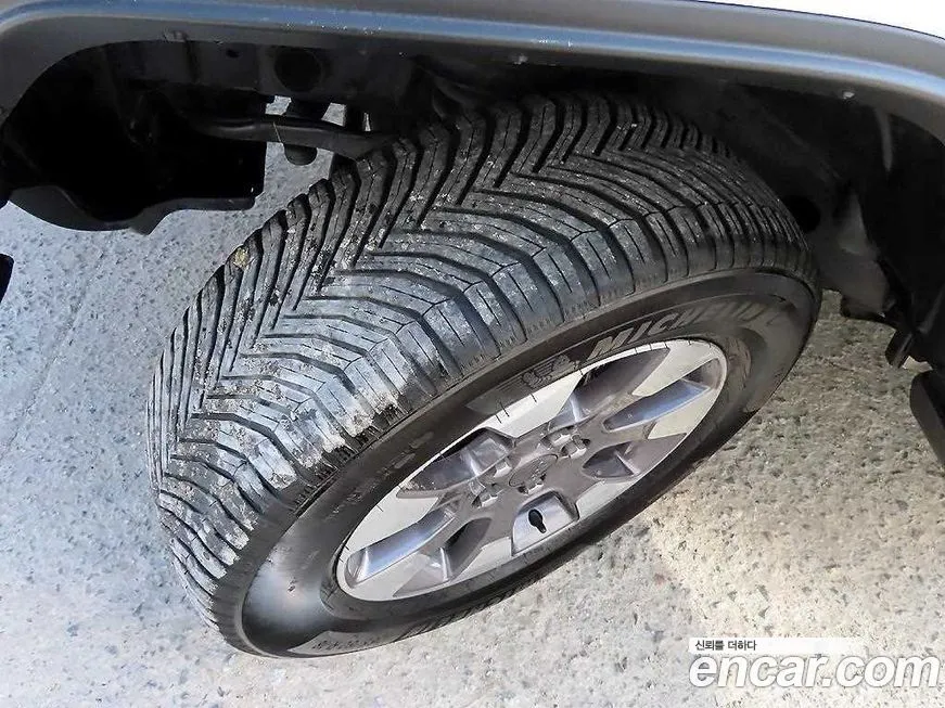 Jeep Wrangler — фото 7