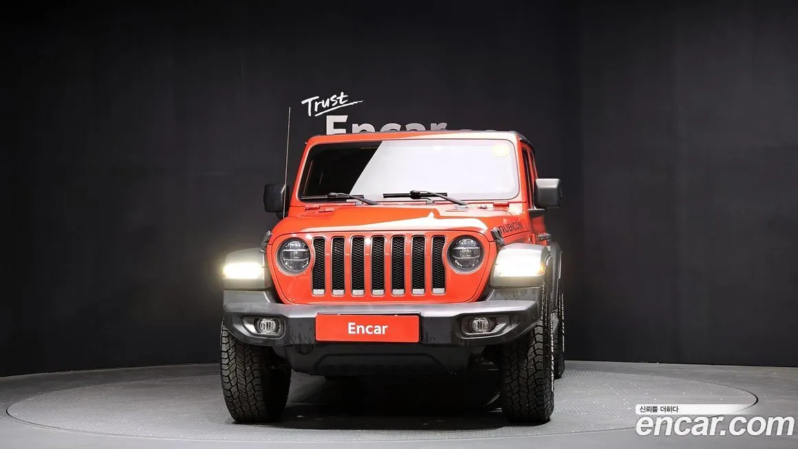 Jeep Wrangler — фото 7