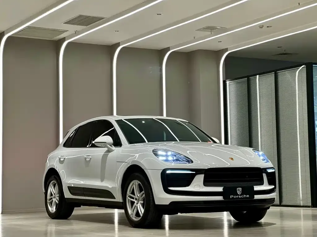 Porsche Macan — фото 9