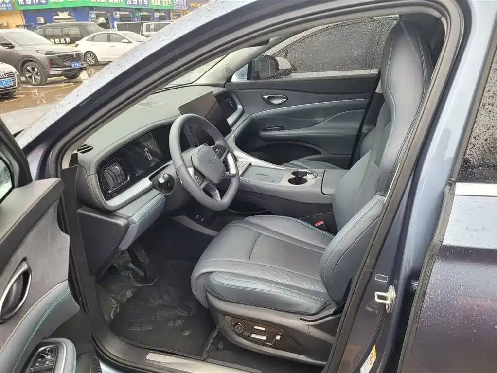 BYD Hiace 07 DM-i — фото 4