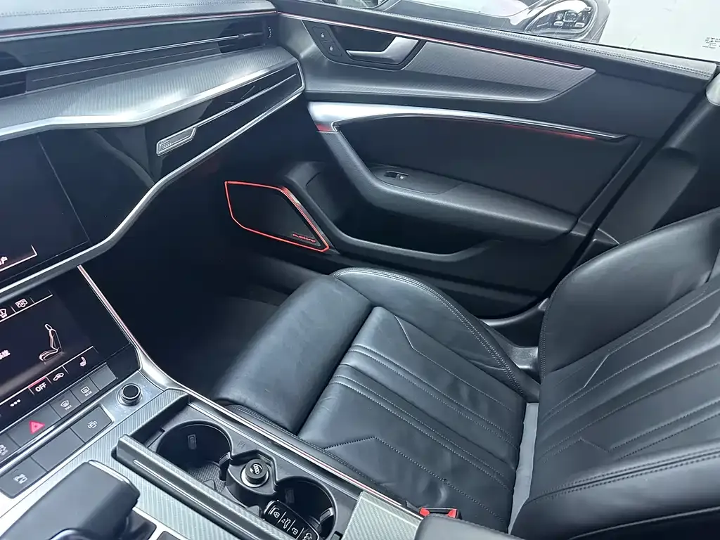 Audi A7 — фото 5