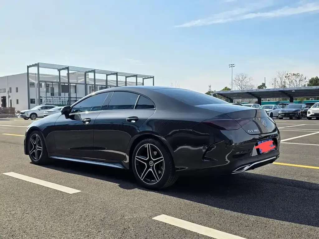 Mercedes-Benz CLS — фото 7