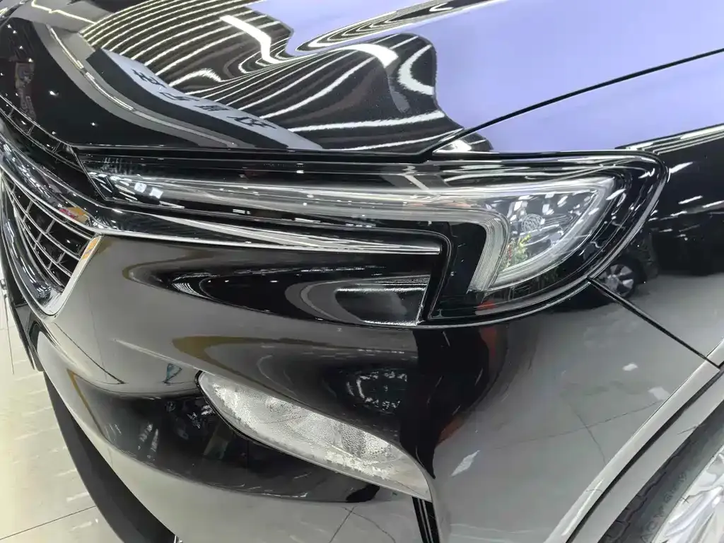 Buick Enclave — фото 10