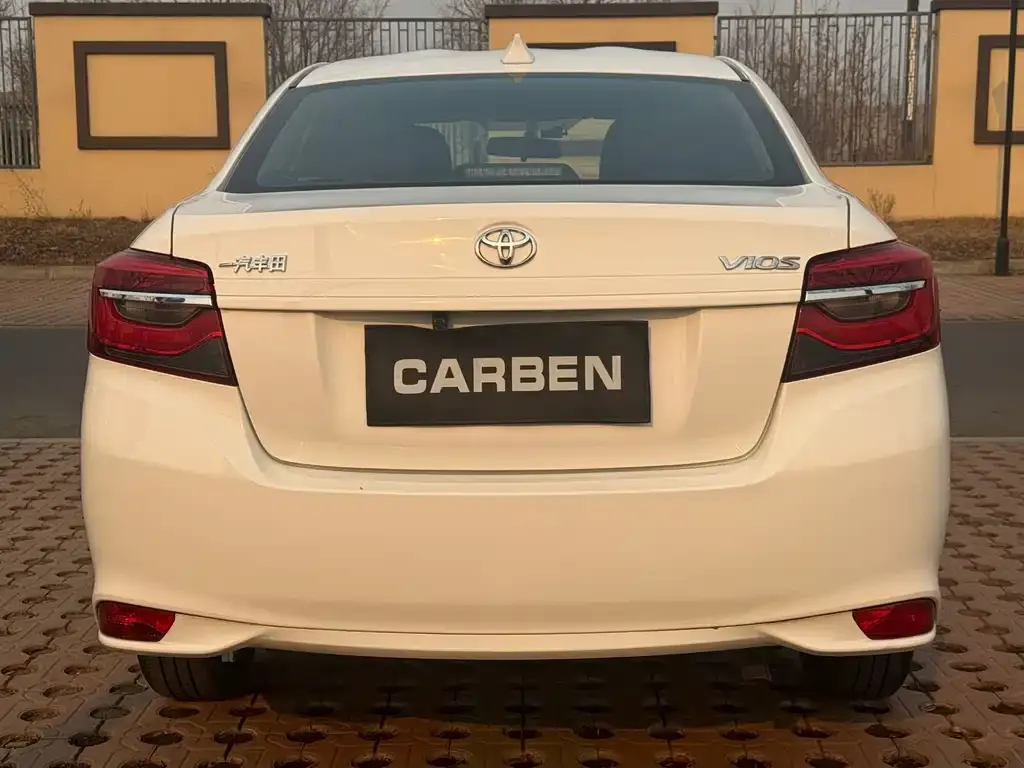 Toyota Vios — фото 3
