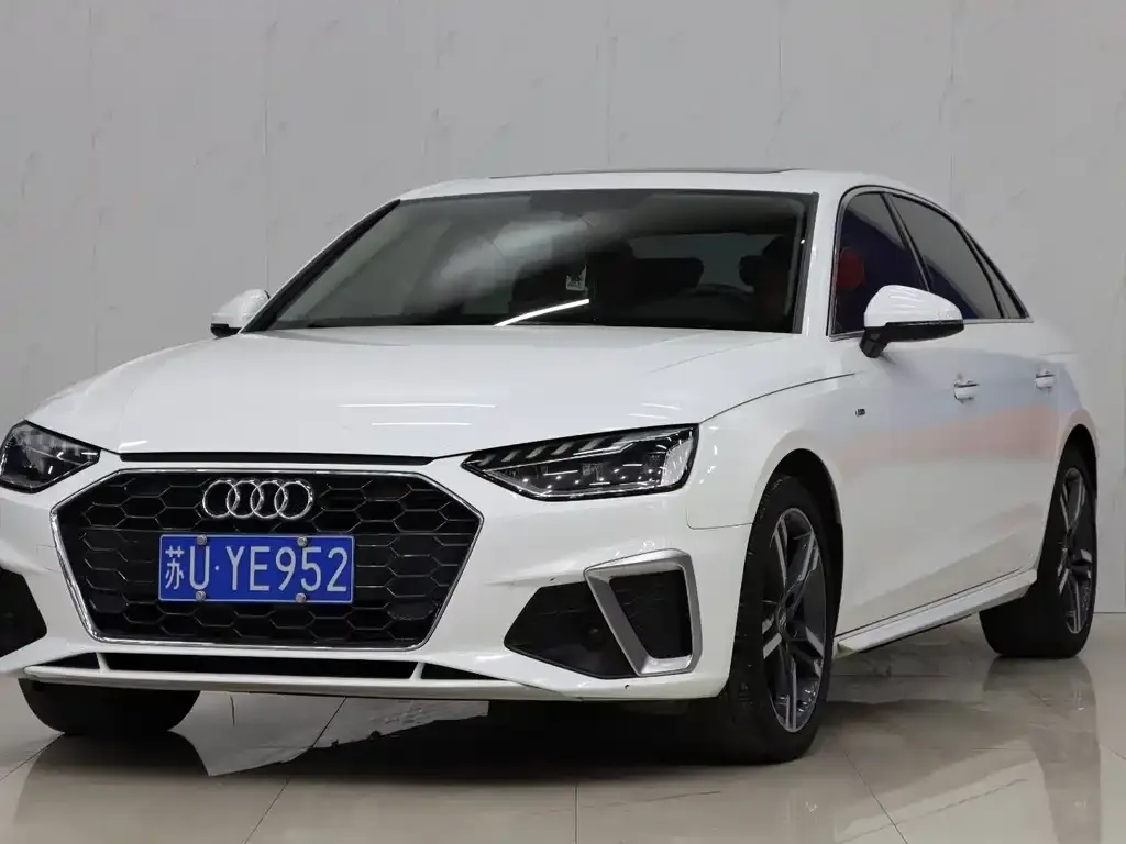 Audi A4L — фото 9