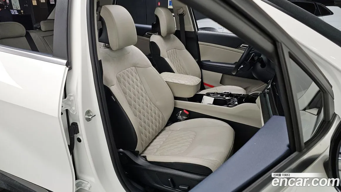 Kia Sportage — фото 8