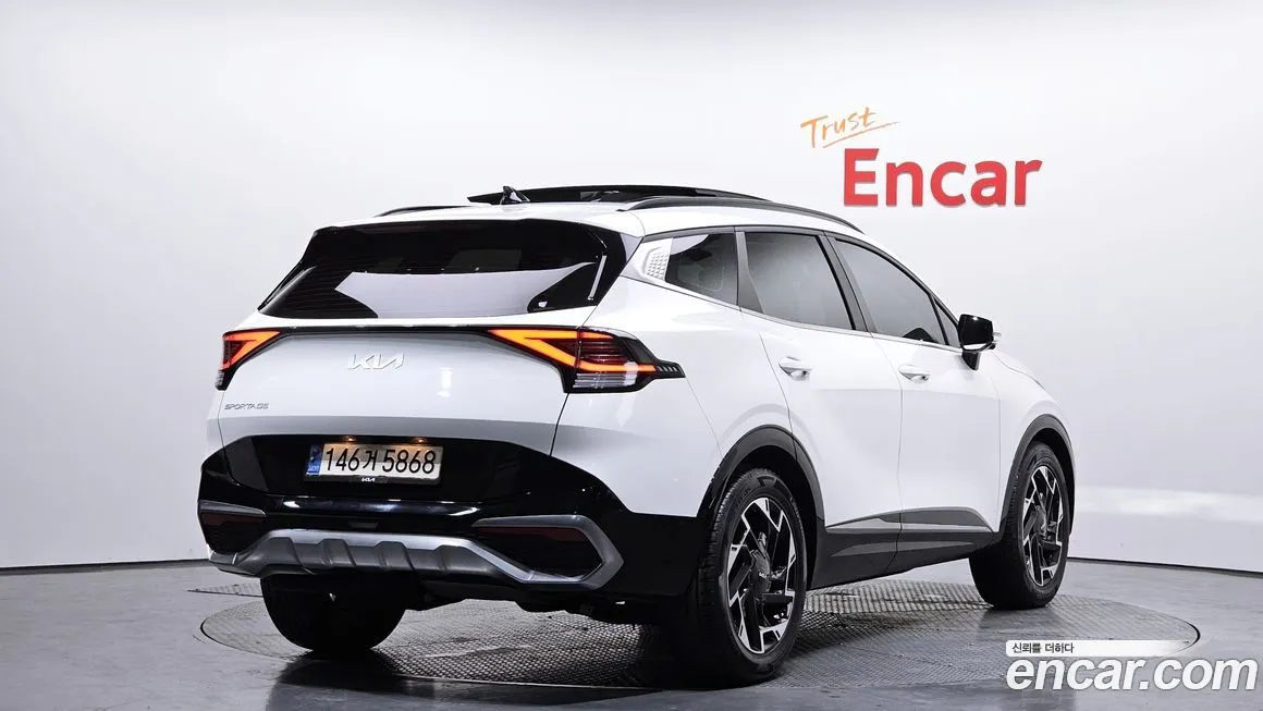 Kia Sportage — фото 9