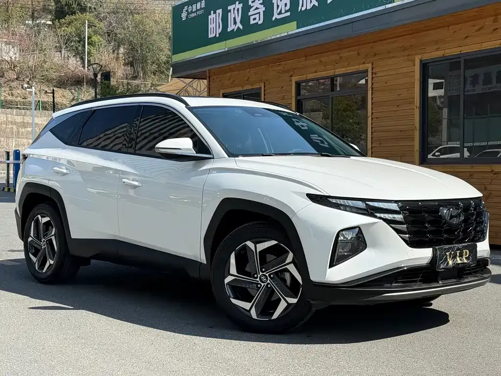 Hyundai Tucson — фото 8