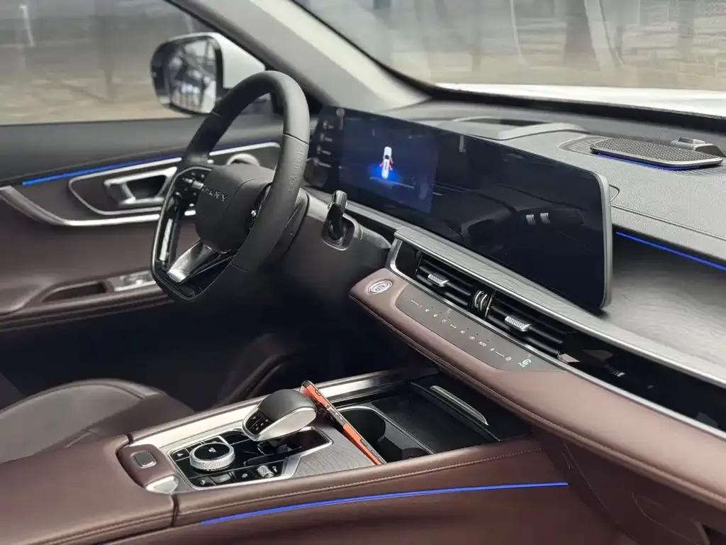 Chery Tiggo 8 PRO — фото 10