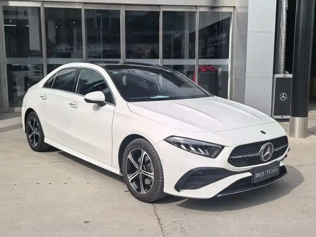 Mercedes-Benz A-Class — фото 10