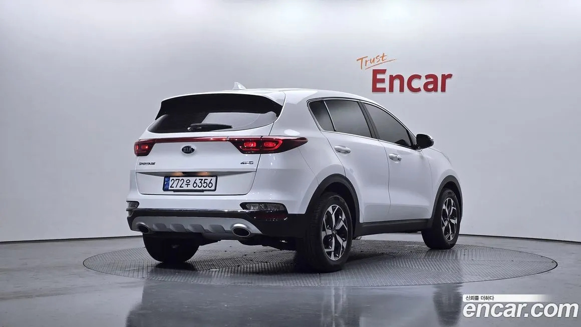 Kia Sportage — фото 4