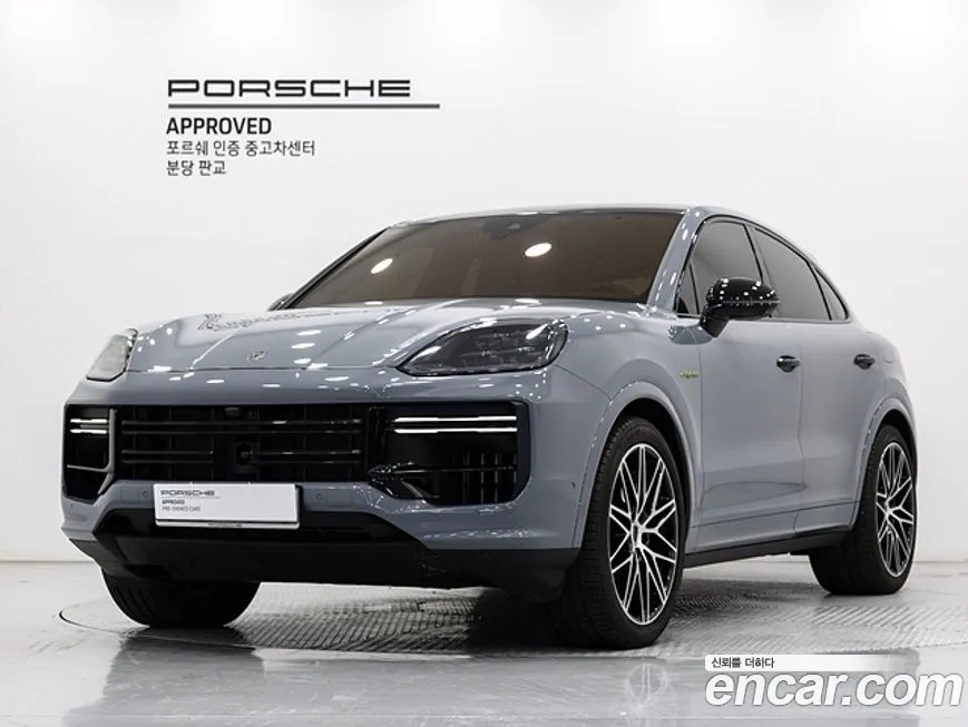 Porsche Cayenne — фото 1
