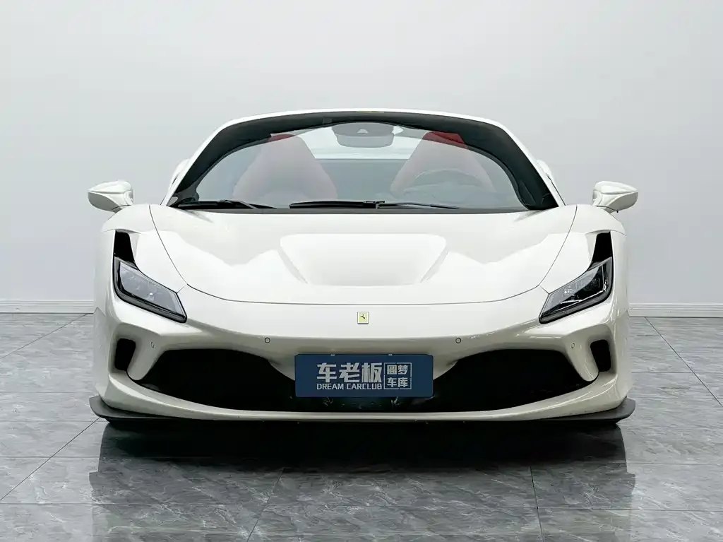 Ferrari F8 — фото 8