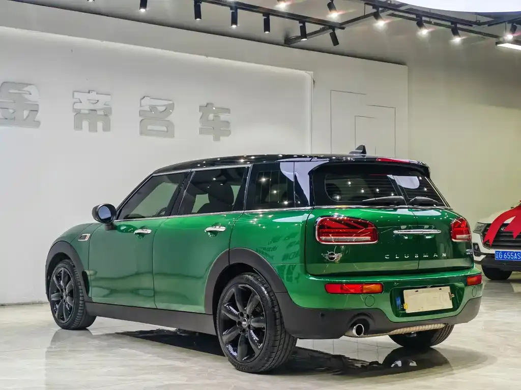 MINI Clubman — фото 7