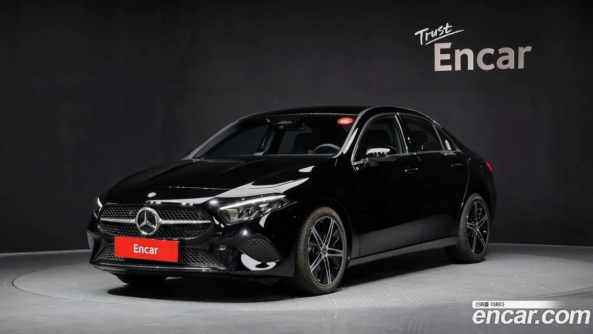Mercedes-Benz A-Class — фото 1