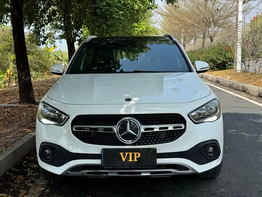 Mercedes-Benz GLA — фото 10