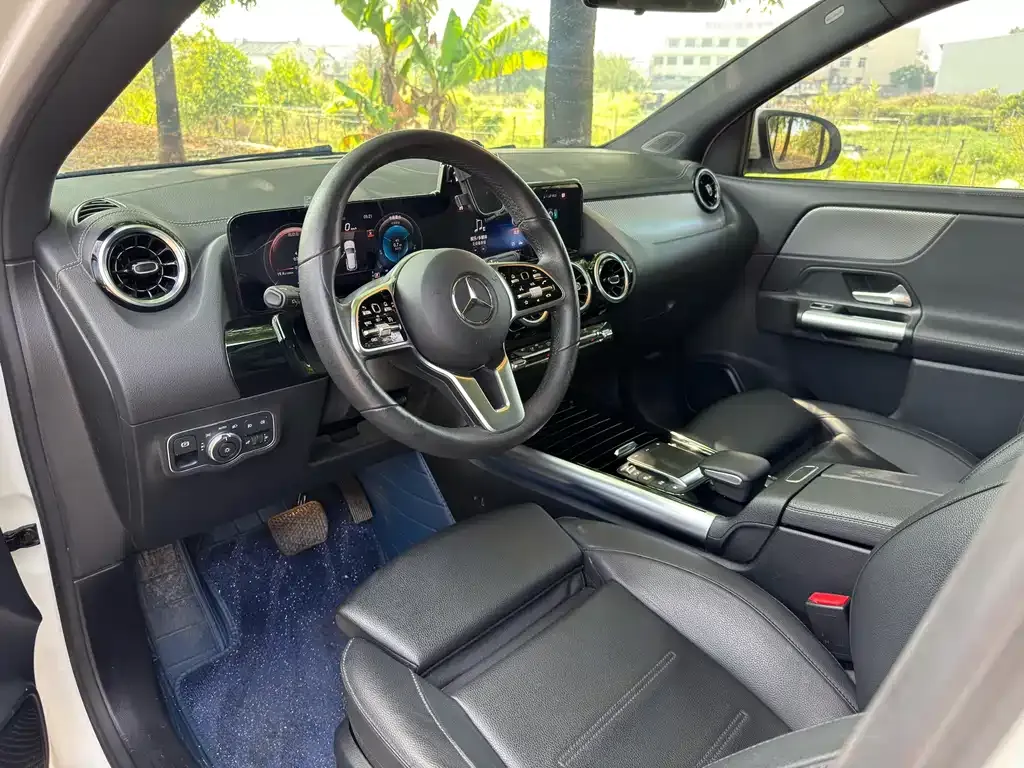 Mercedes-Benz GLA — фото 4
