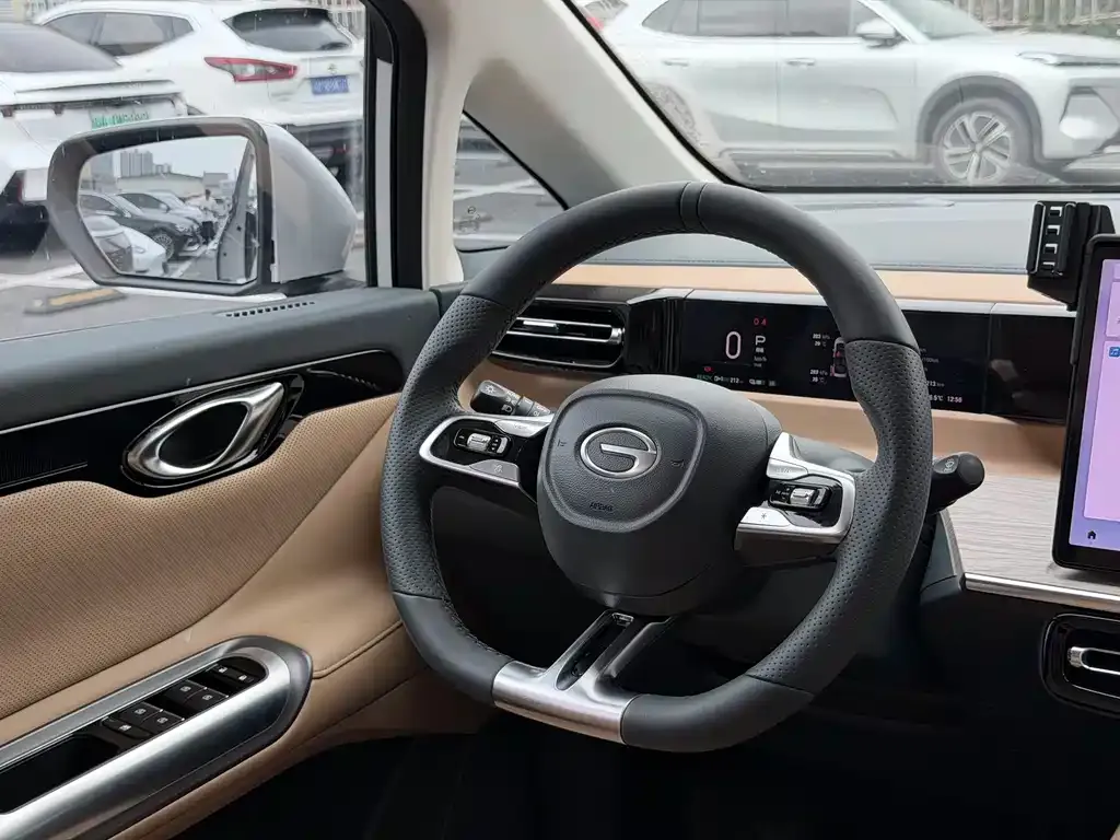 GAC Motor Trumpchi E8 — фото 4