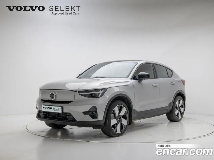 Volvo C40 — фото 1