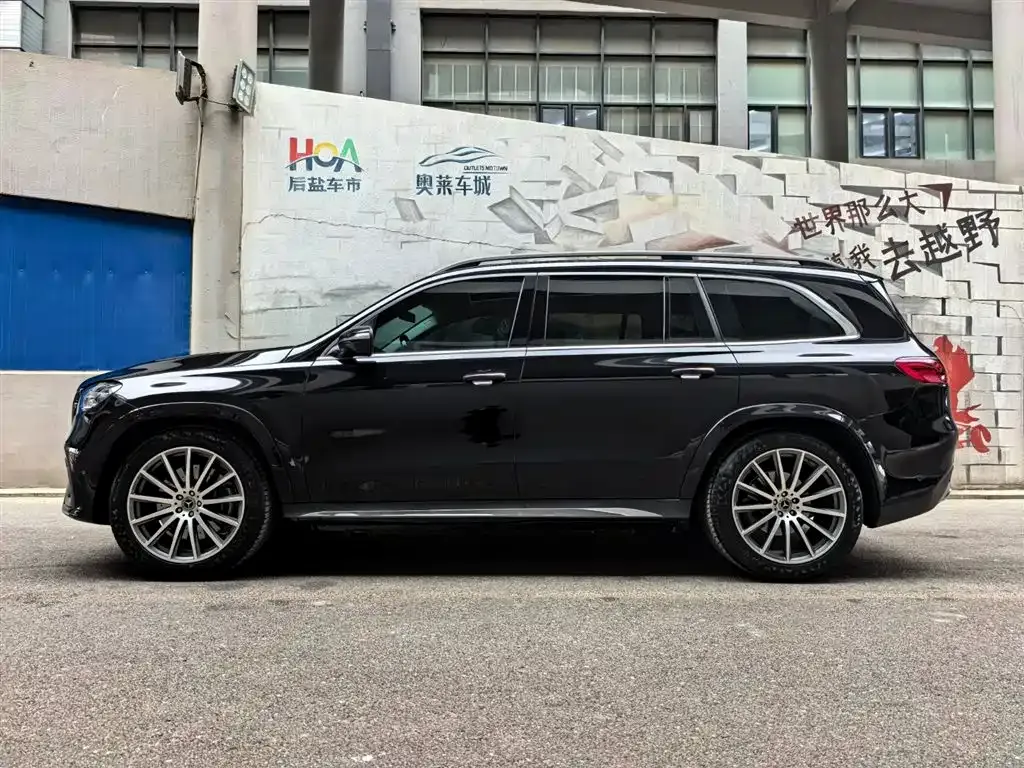 Mercedes-Benz GLS — фото 8
