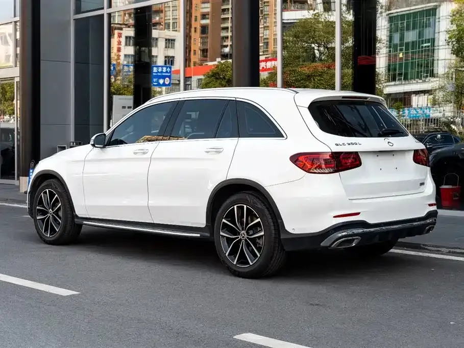 Mercedes-Benz GLC — фото 10