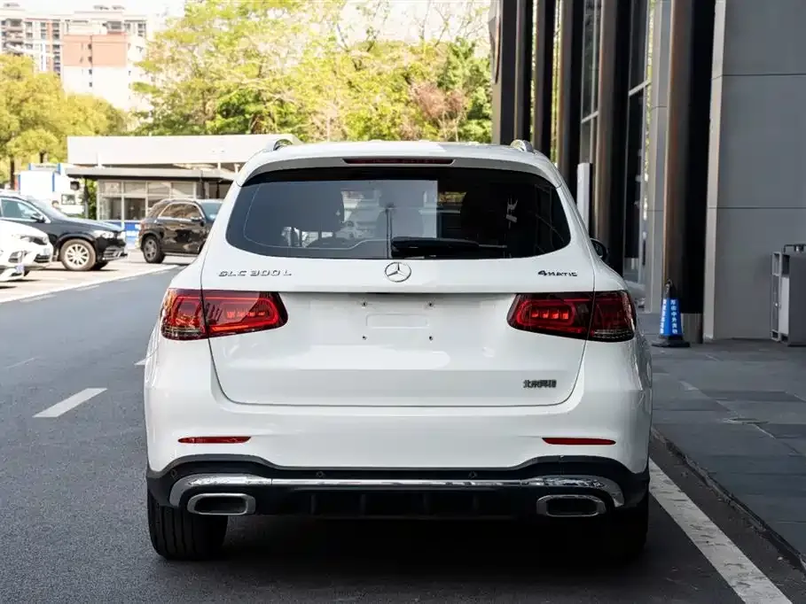 Mercedes-Benz GLC — фото 9