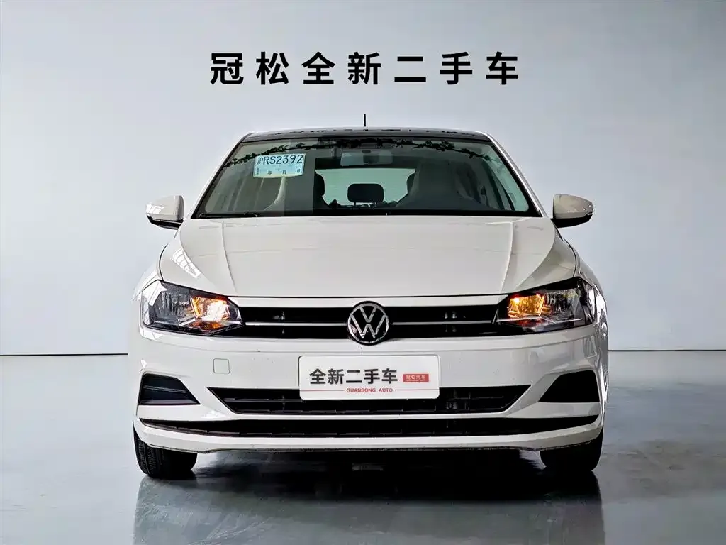 Volkswagen Polo — фото 5