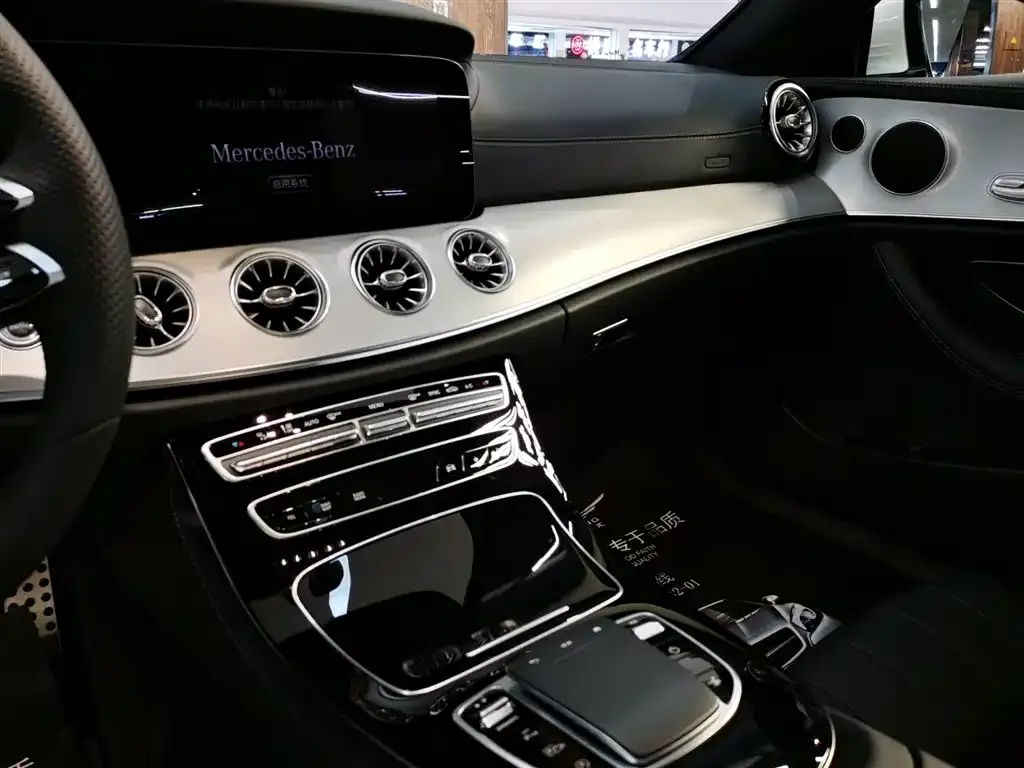 Mercedes-Benz E-Class (Import) — фото 9