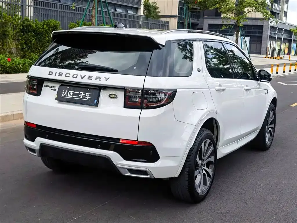 Land Rover Discovery Sport — фото 8