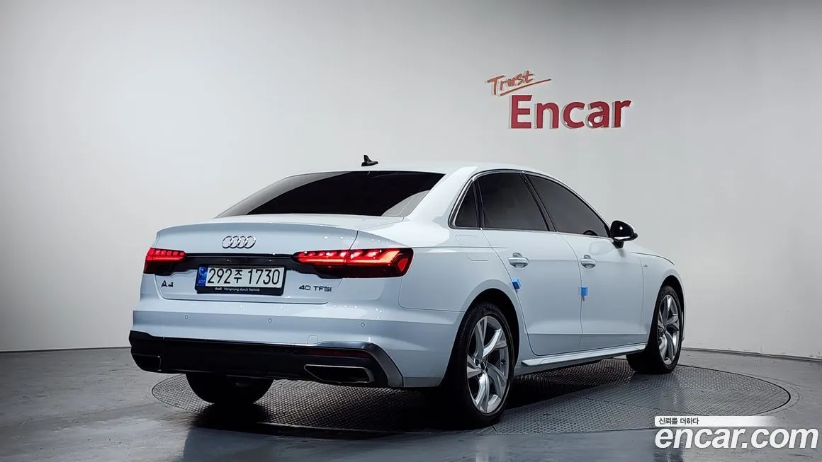 Audi A4 — фото 4