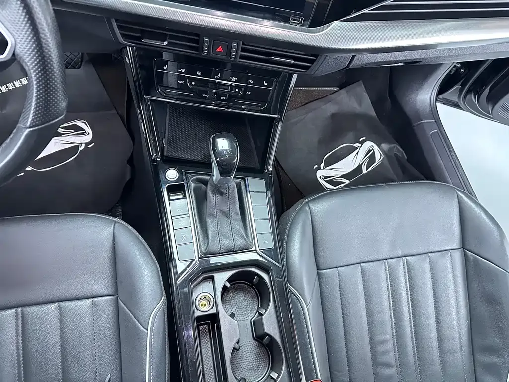 Volkswagen Passat — фото 9