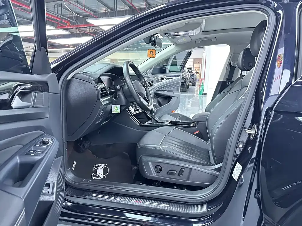 Volkswagen Passat — фото 3
