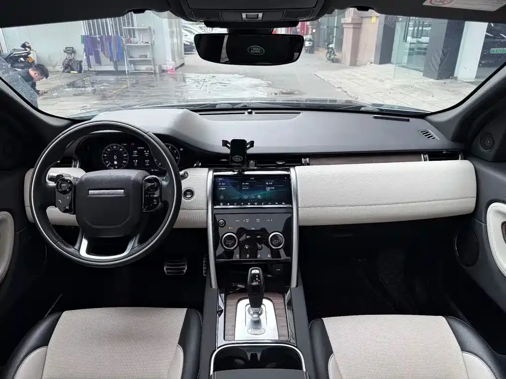 Land Rover Discovery Sport — фото 9